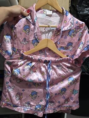 sanrio little twin stars pajamas size small